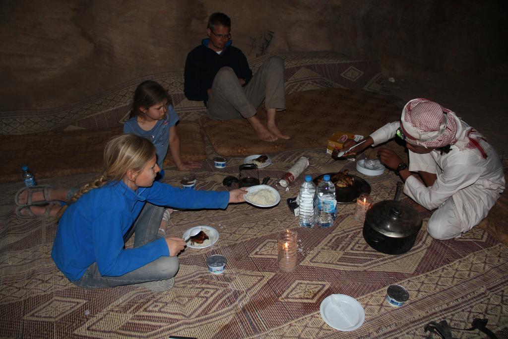 Wadi Rum Sleep Under The Stars Extérieur photo